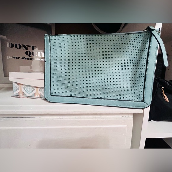 Pocket Book - Picture 2 of 2